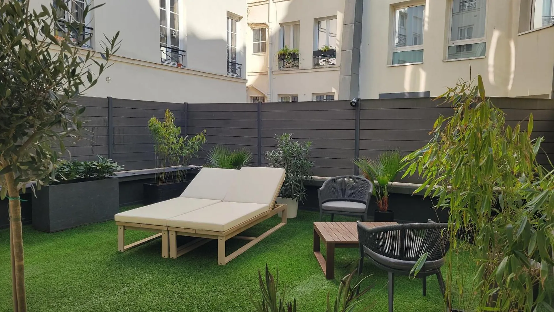 L'empire - Louvre Hotel 4*