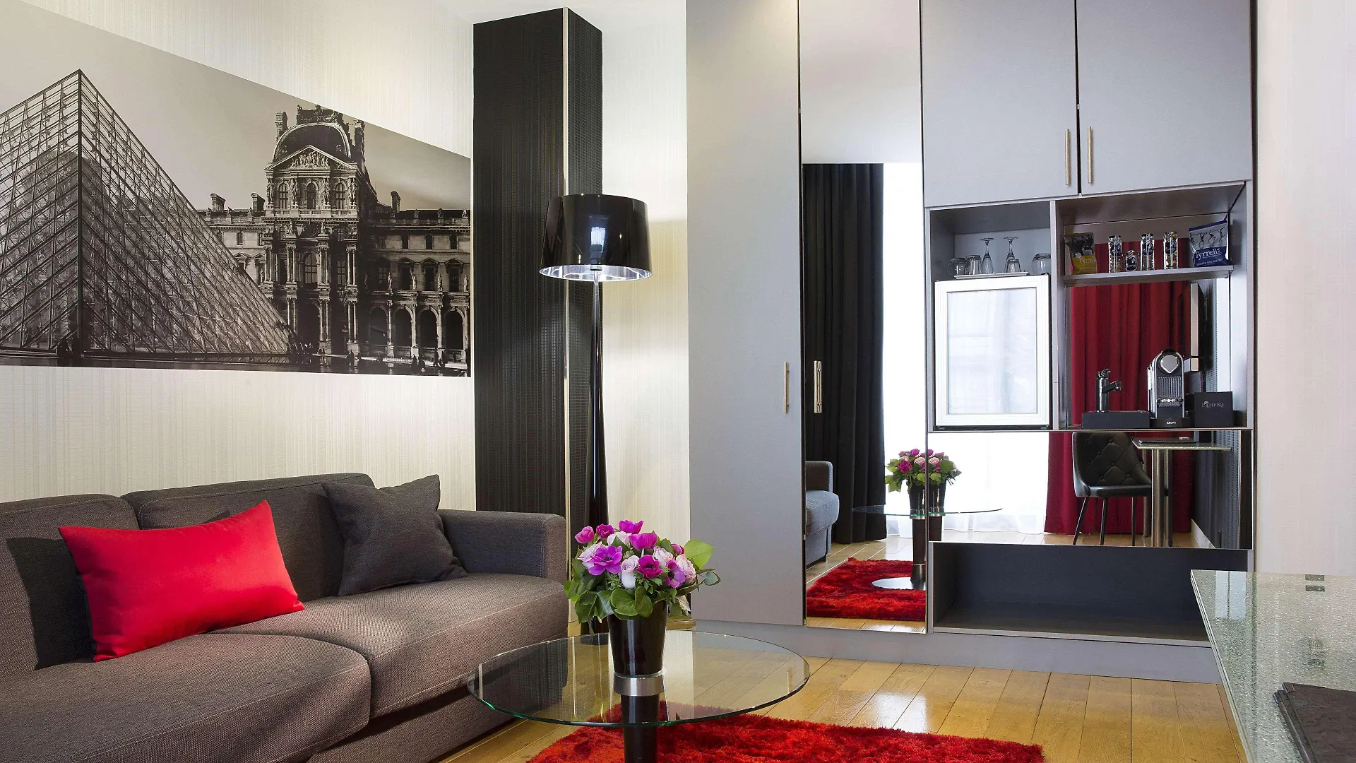 Hotel L'empire - Louvre 4*