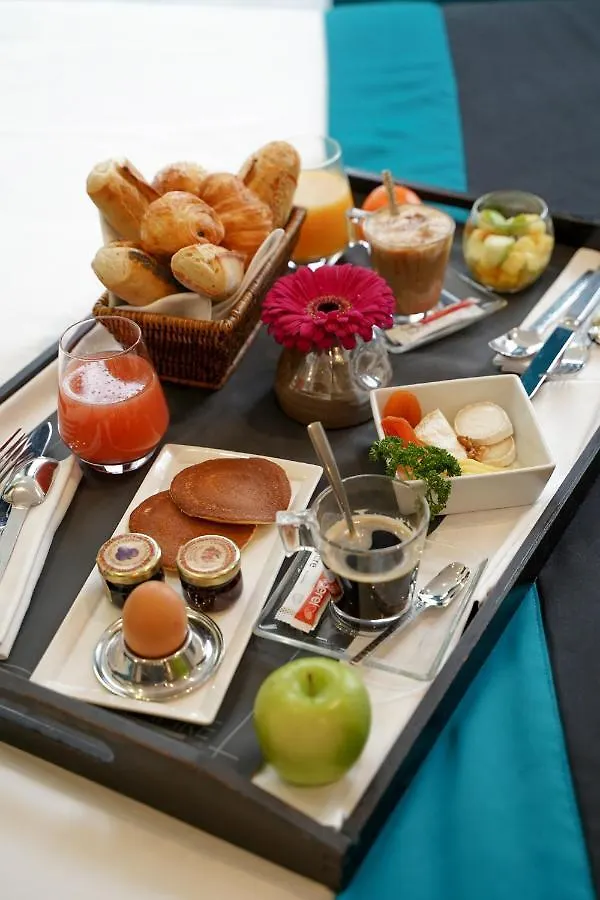 Otel L'empire - Louvre 4*